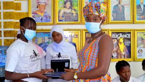 sponsor a girl charity|adopt a girl charity.